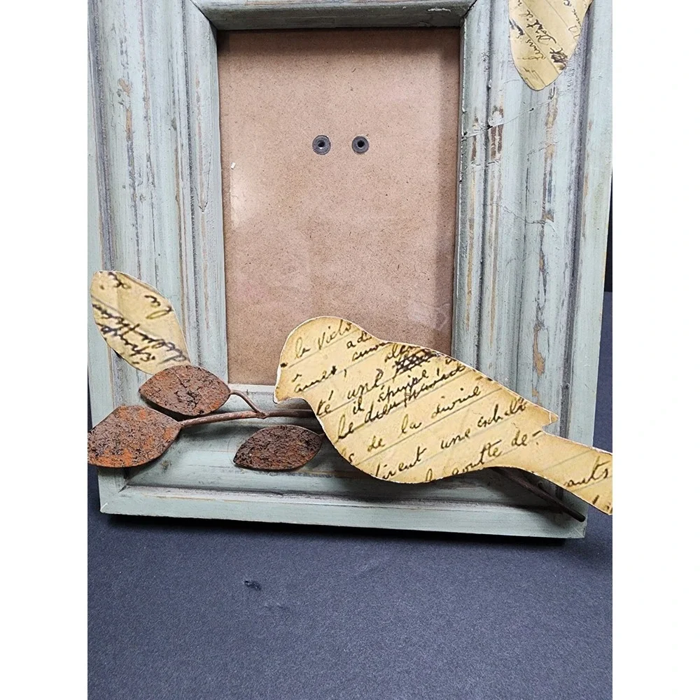 Natural Collection Photo Frame 4 in x 6 in Bird,‎ Leaves & Butterfly